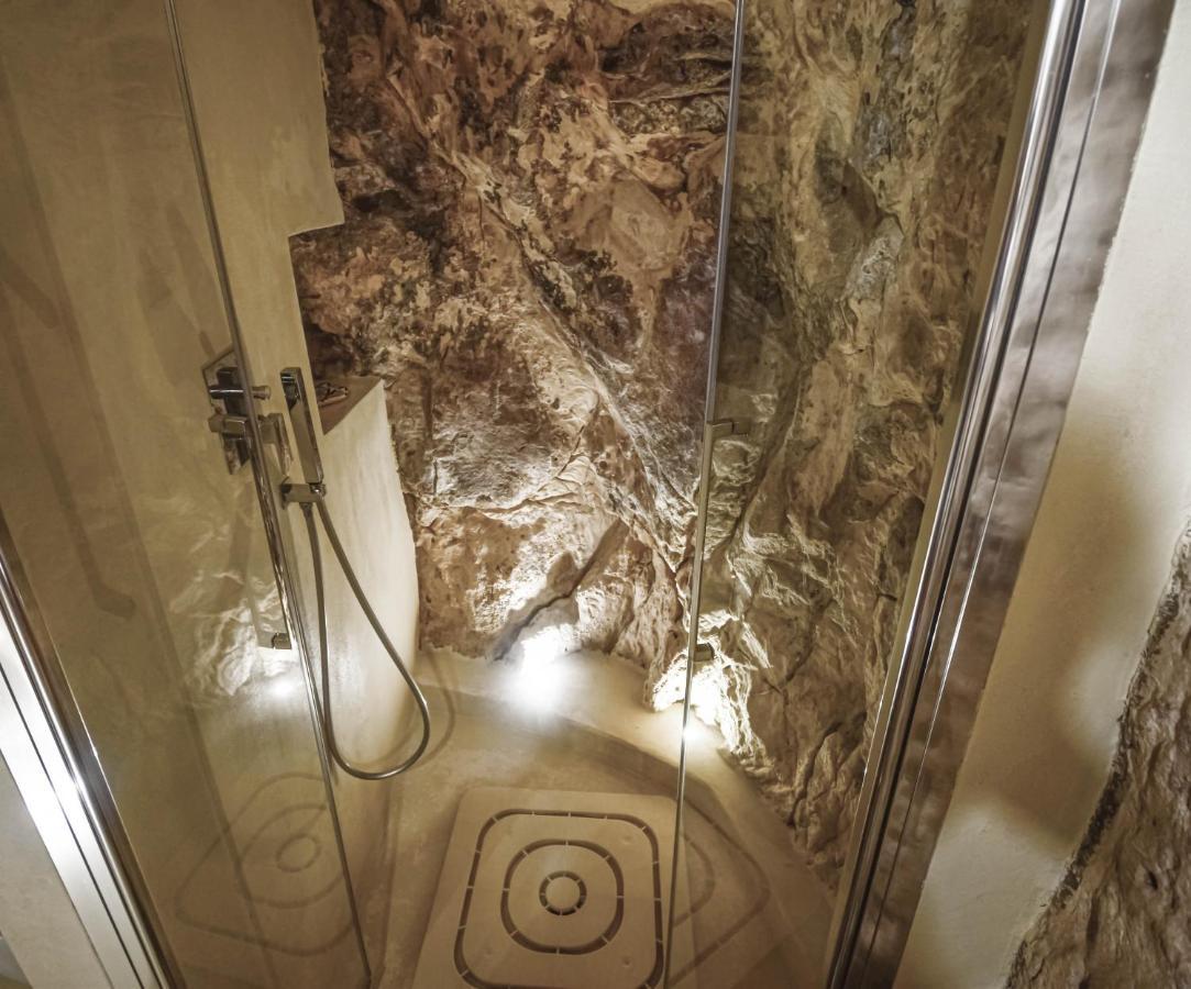 Villa Domum In Petra Casa Nella Roccia Self Check - In Modica Exterior foto